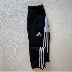 Adidas Youth L black and white climate sweatpants